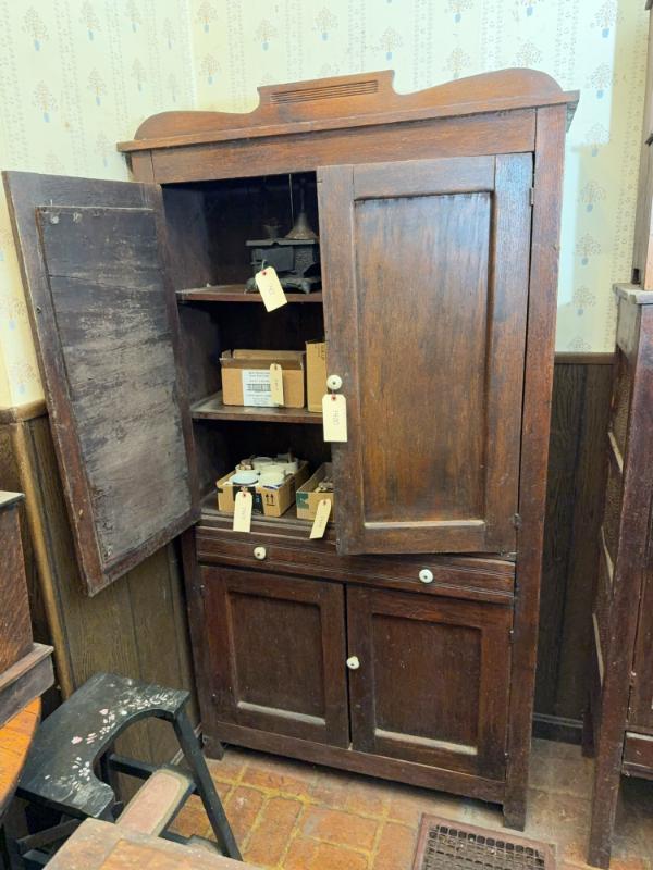 Sale Photo Thumbnail #314