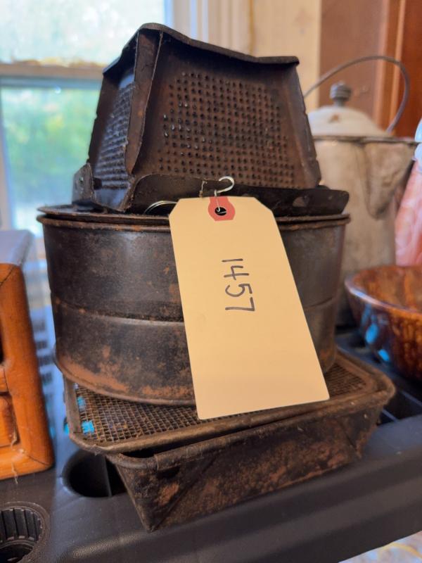 Sale Photo Thumbnail #367