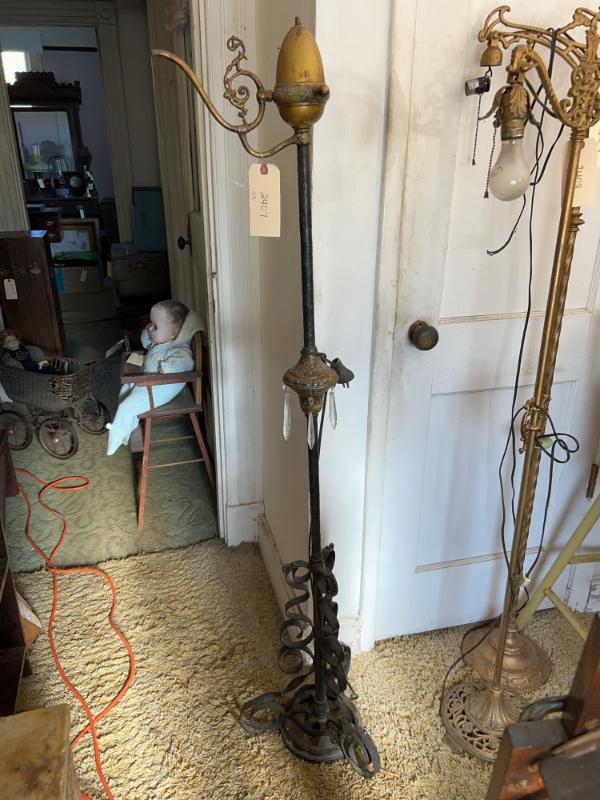 Sale Photo Thumbnail #694