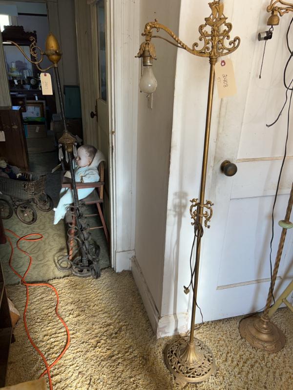 Sale Photo Thumbnail #695