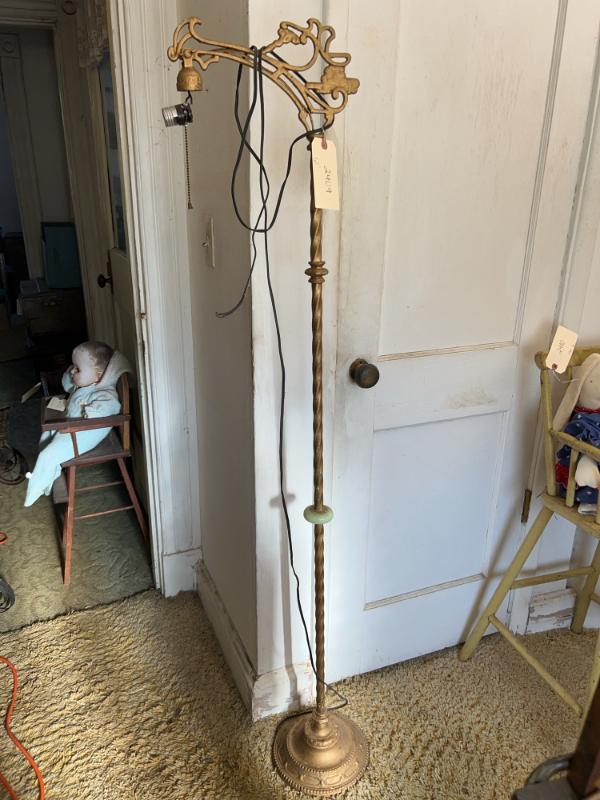 Sale Photo Thumbnail #696