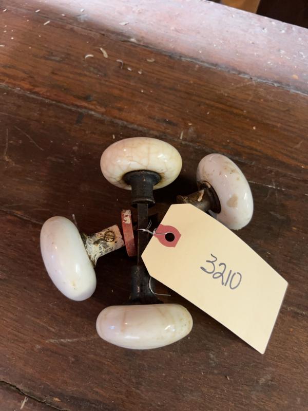 Sale Photo Thumbnail #764