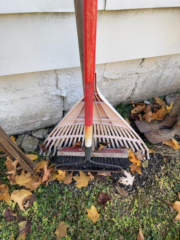 Sale Photo Thumbnail #776