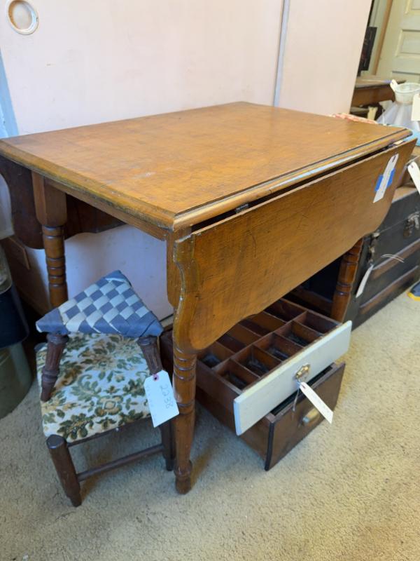 Sale Photo Thumbnail #578