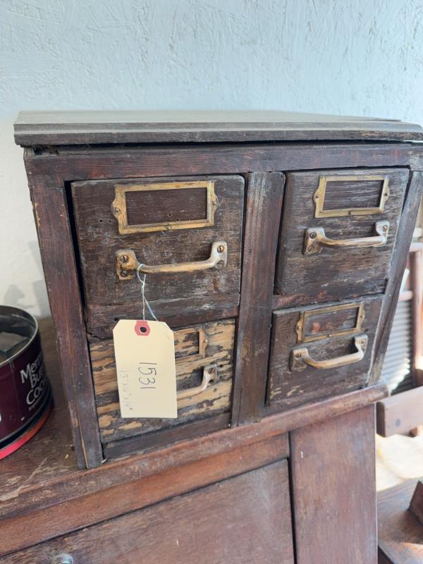 Sale Photo Thumbnail #414