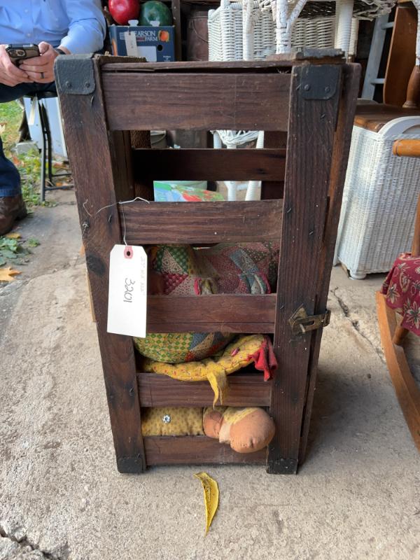 Sale Photo Thumbnail #756