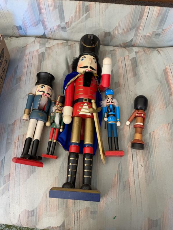 Sale Photo Thumbnail #625