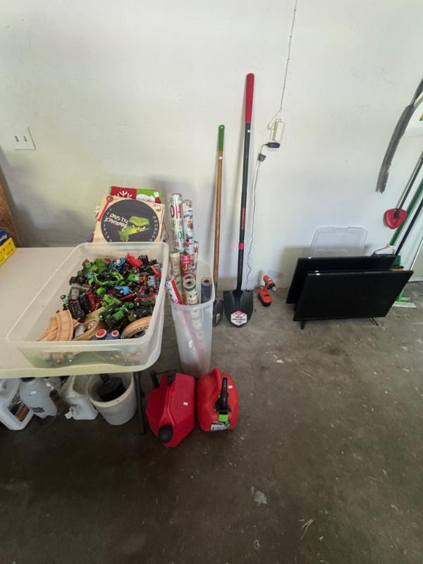 Sale Photo Thumbnail #33