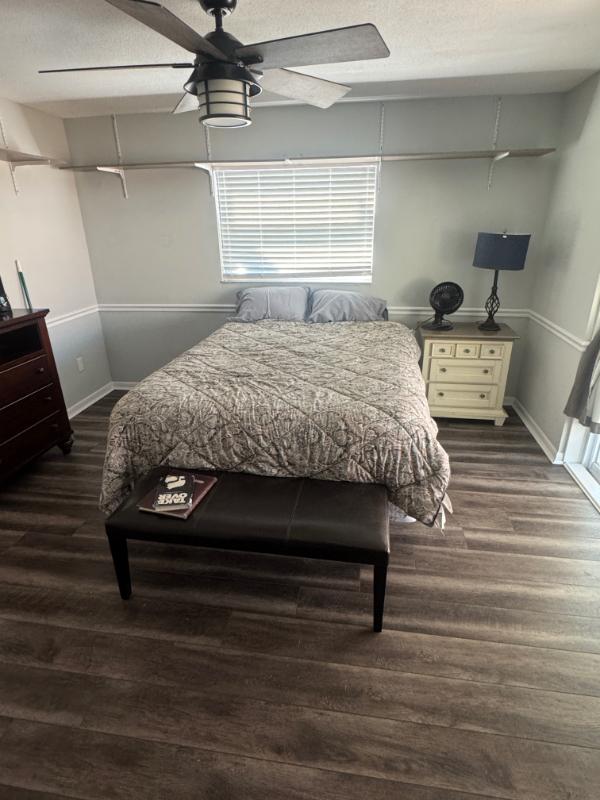 Sale Photo Thumbnail #22