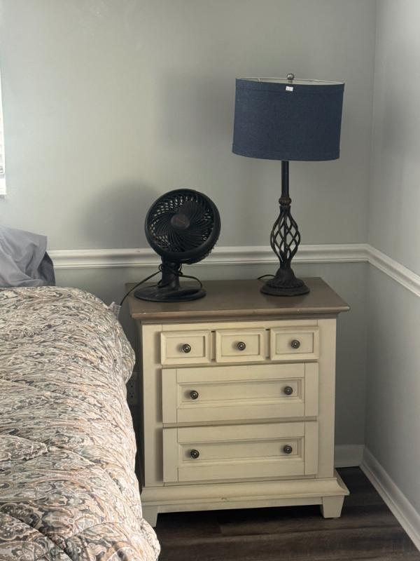 Sale Photo Thumbnail #21