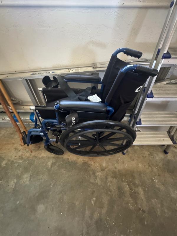 Sale Photo Thumbnail #30