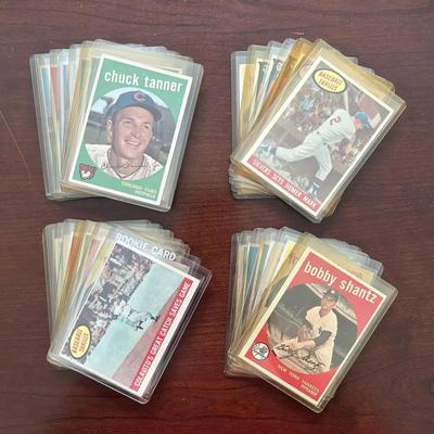 26 1959 Topps Baseball Cards.