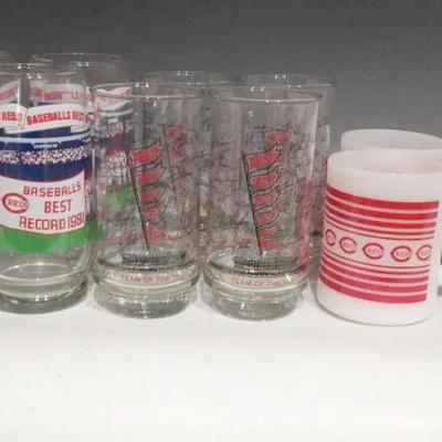 Vintage Cincinnati Reds Milk Glass Mugs,Team Of The 70's Glasses and 1981 Best Record Glasses