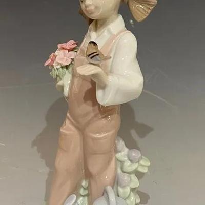 Lladro Figurine #5217 “Spring Girl”