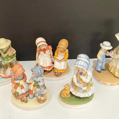 Holly Hobbie Porcelain Figurines And Precious Moments (5)
