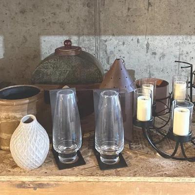 Decor With Metal Lanterns And Vases