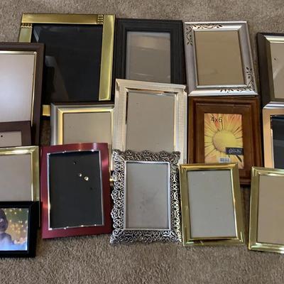 Picture Frame Assortment (16)