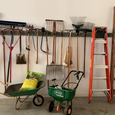 Garage And Yard Equipment Cleanout