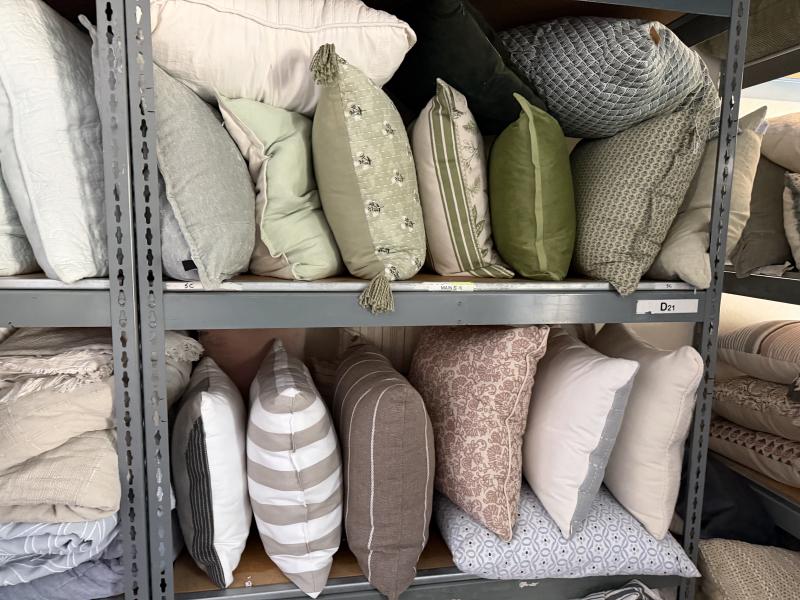 Sale Photo Thumbnail #2