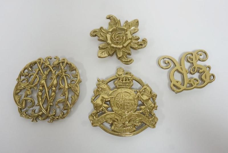 Sale Photo Thumbnail #15: 1015	COLONIAL WILLIAMSBURG VINTAGE BRASS TRIVETS, LARGEST APPROXIMATELY 6 IN X 6 IN
