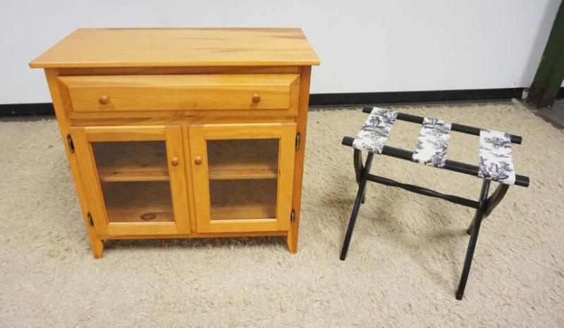 Sale Photo Thumbnail #280: 1279	PINE 2 DOOR, 1 DRAWER CABINET AND LUGGAGE RACK, CABINET APPROXIMATELY 33 IN X 16 IN X 32 IN H
