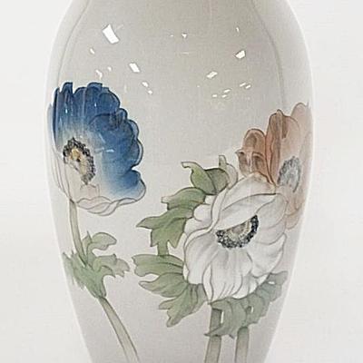 1049	BING & GRONDAHL PORCELAIN FLORAL VASE
