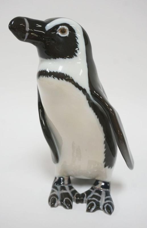 Sale Photo Thumbnail #46: 1046	BING & GRONDAHL PORCELAIN PENGUIN FIGURE, APPROXIMATELY 10 IN HIGH
