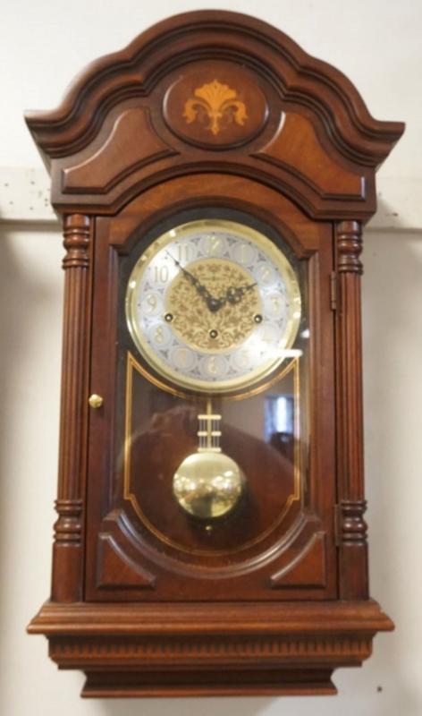 Sale Photo Thumbnail #195: 1194	HOWARD MILLER WALL CLOCK, APPROXIMATELY 26 IN H
