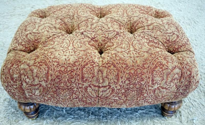 Sale Photo Thumbnail #218: 1217	UPHOLSTERED TUFTED TOP OTTOMAN, APPROXIMATELY 32 IN X 24 IN X 15 IN
