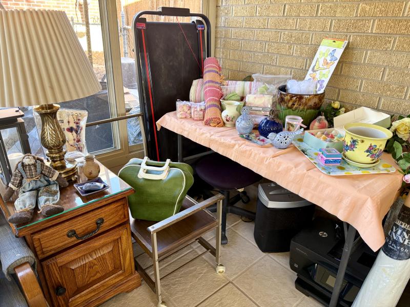 Sale Photo Thumbnail #95