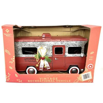Large Vintage Style Recreational Vehicle Christmas Decoration NIB - Retired 