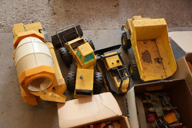 Sale Photo Thumbnail #256