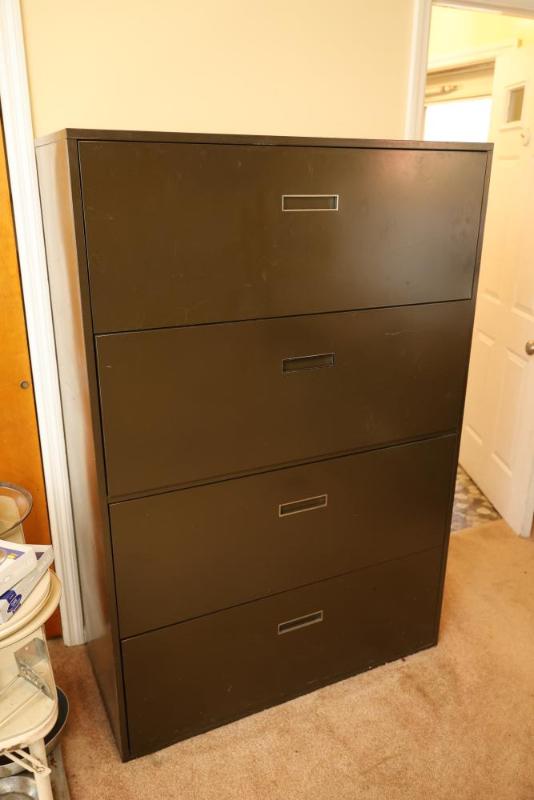 Sale Photo Thumbnail #127