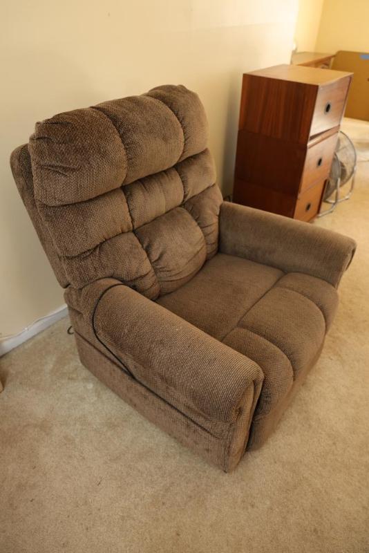 Sale Photo Thumbnail #56