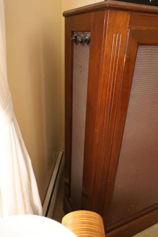 Sale Photo Thumbnail #4