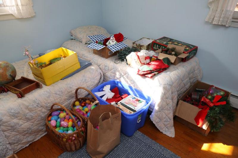 Sale Photo Thumbnail #150