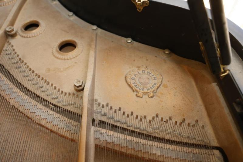 Sale Photo Thumbnail #32