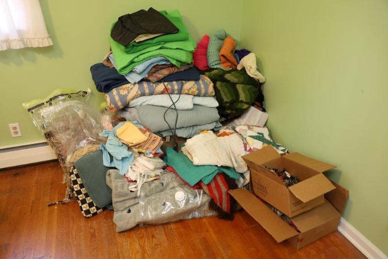 Sale Photo Thumbnail #162