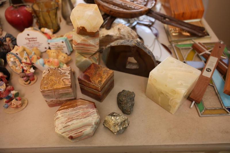 Sale Photo Thumbnail #70