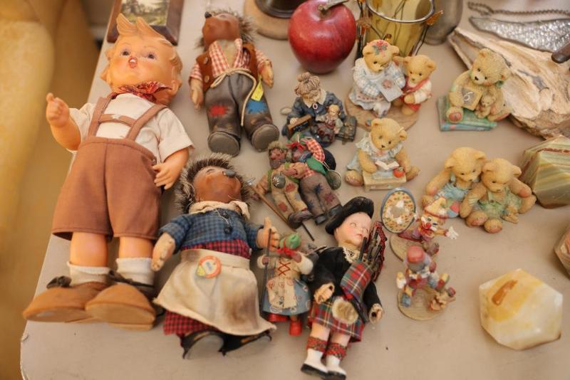 Sale Photo Thumbnail #67