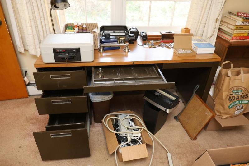 Sale Photo Thumbnail #130