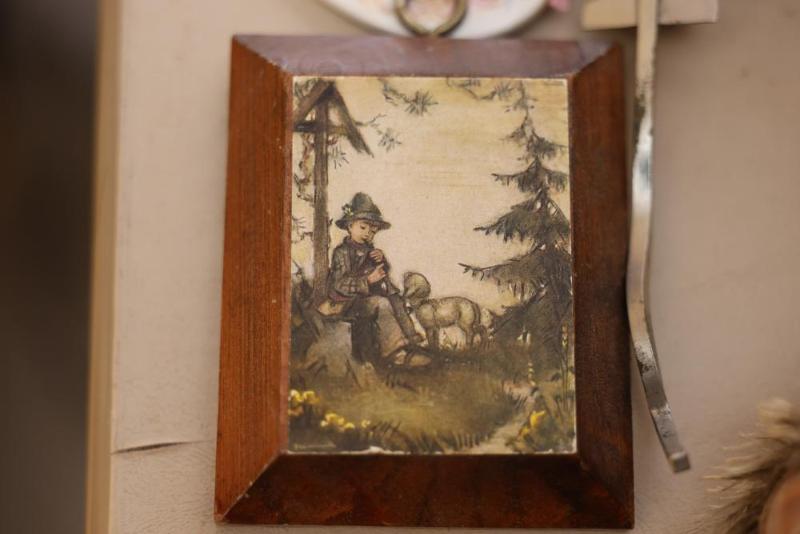 Sale Photo Thumbnail #72