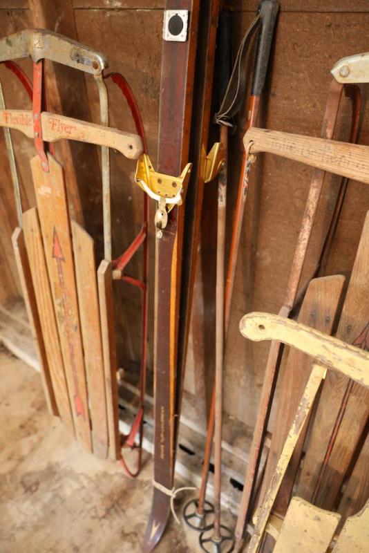 Sale Photo Thumbnail #300