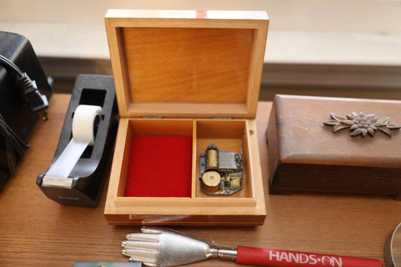 Sale Photo Thumbnail #145