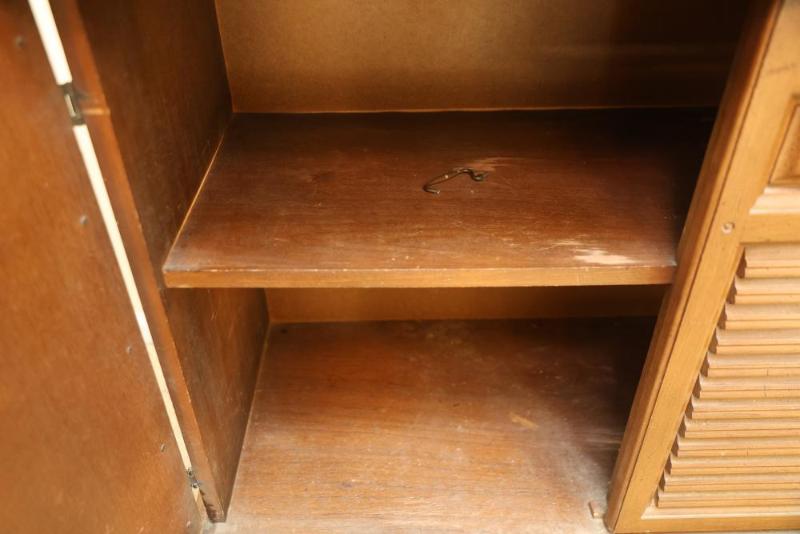 Sale Photo Thumbnail #42