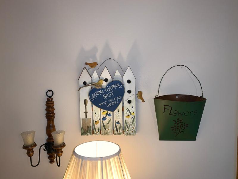 Sale Photo Thumbnail #176