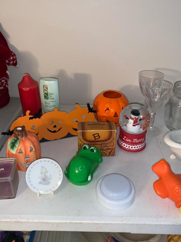 Sale Photo Thumbnail #237