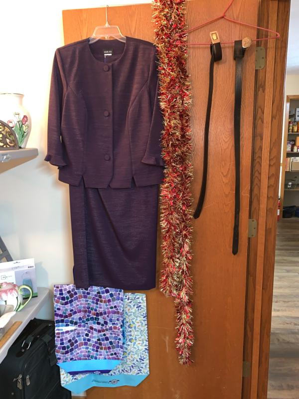 Sale Photo Thumbnail #95