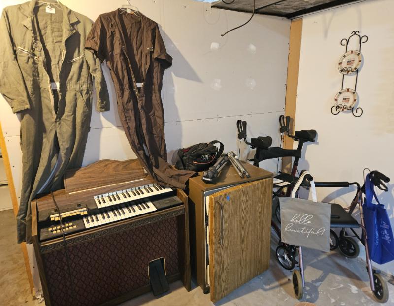 Sale Photo Thumbnail #24