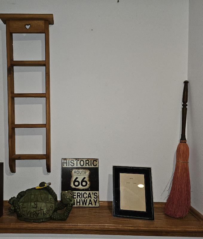 Sale Photo Thumbnail #42